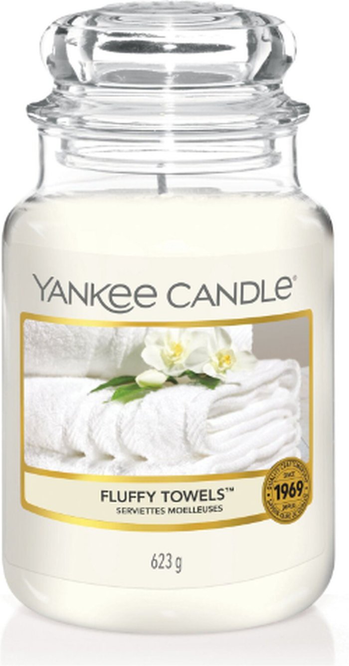 The Range | Yankee Candle Yankee Candle Fluffy Towels Original Large Jar Candle White Yankee Candle Yankee Candle Fluffy Towels Original Large Jar Candle White