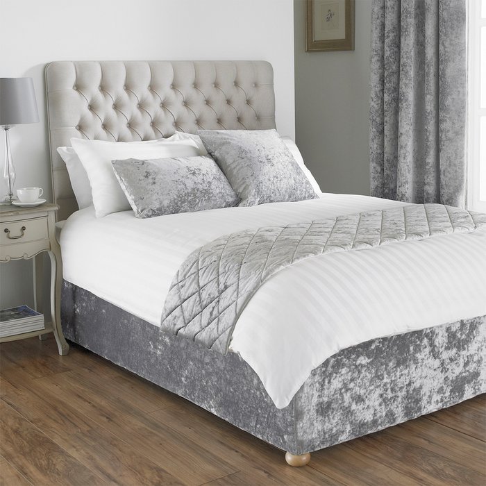 The Range | Paoletti Paoletti Verona Crushed Velvet Bed Runner Polyester Silver Paoletti Paoletti Verona Crushed Velvet Bed Runner Polyester Silver