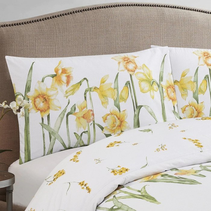 The Range | Vantona Vantona Classic Daffodils Duvet Cover Set - White/Multi / King Vantona Vantona Classic Daffodils Duvet Cover Set - White/Multi / King