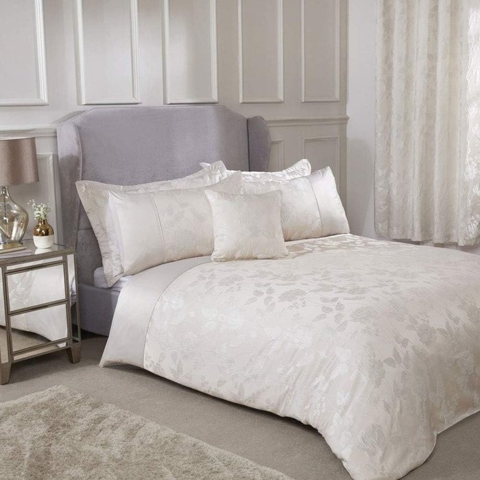 The Range | Emma Barclay Emma Barclay Butterfly Meadow Duvet Set Single Bed Cream Emma Barclay Emma Barclay Butterfly Meadow Duvet Set Single Bed Cream