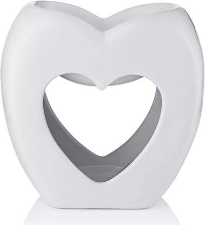 The Range | Kingsbury Gifts Ava May Heart Shaped Burner - White Kingsbury Gifts Ava May Heart Shaped Burner - White