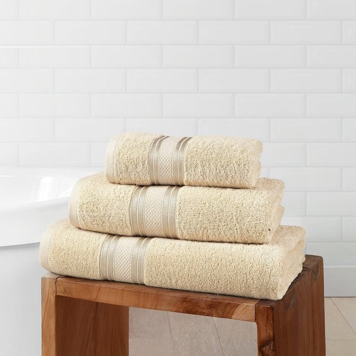 The Range | Vantona Luxury Cotton Towel 550 GSM Bath Sheet - Magnolia Vantona Luxury Cotton Towel 550 GSM Bath Sheet - Magnolia