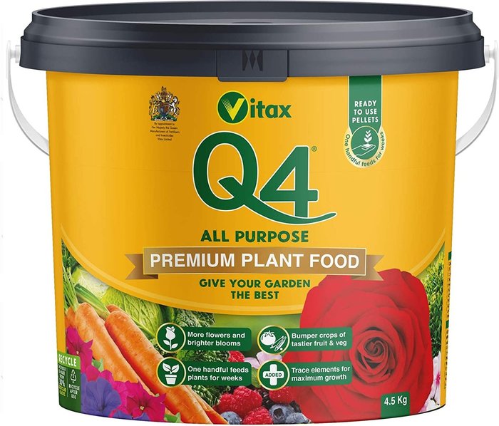 The Range | Vitax Q4 Premium Plant Food 4.5kg - Neutral Vitax Q4 Premium Plant Food 4.5kg - Neutral