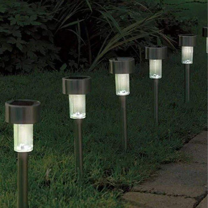 The Range | Garden Mile 5x Solar Stake Lights - Silver Garden Mile 5x Solar Stake Lights - Silver