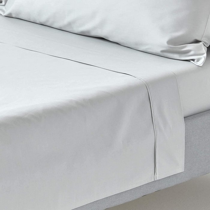 The Range | Homescapes 200 Thread Count Egyptian Cotton Flat Sheet - Silver / Single Homescapes 200 Thread Count Egyptian Cotton Flat Sheet - Silver / Single