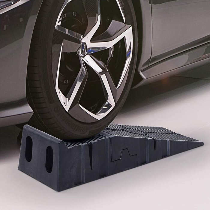 The Range | Durhand Durhand Heavy Duty 2.5 Ton Plastic Car Lifting Ramps - 1 Pair Durhand Durhand Heavy Duty 2.5 Ton Plastic Car Lifting Ramps - 1 Pair
