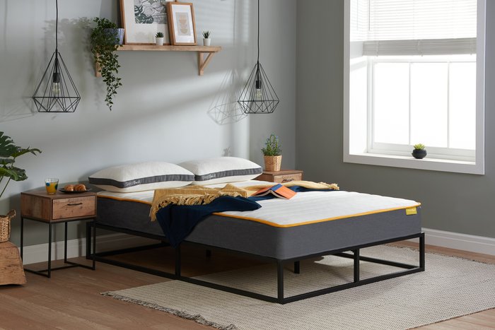 The Range | Dunelm Sleepsoul Medium Firm Comfort 800 Pocket Memory Mattress White Dunelm Sleepsoul Medium Firm Comfort 800 Pocket Memory Mattress White