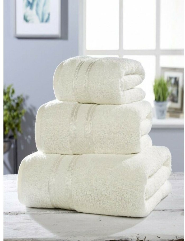 The Range | Vantona Luxury Cotton 550 GSM Bath Towel - Cream Vantona Luxury Cotton 550 GSM Bath Towel - Cream