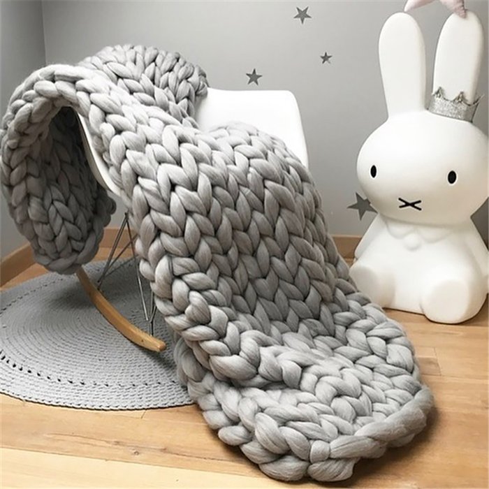 The Range | Livingandhome Chunky Knit Throw Blanket Handwoven Home Decor - Grey / 60cm Livingandhome Chunky Knit Throw Blanket Handwoven Home Decor - Grey / 60cm