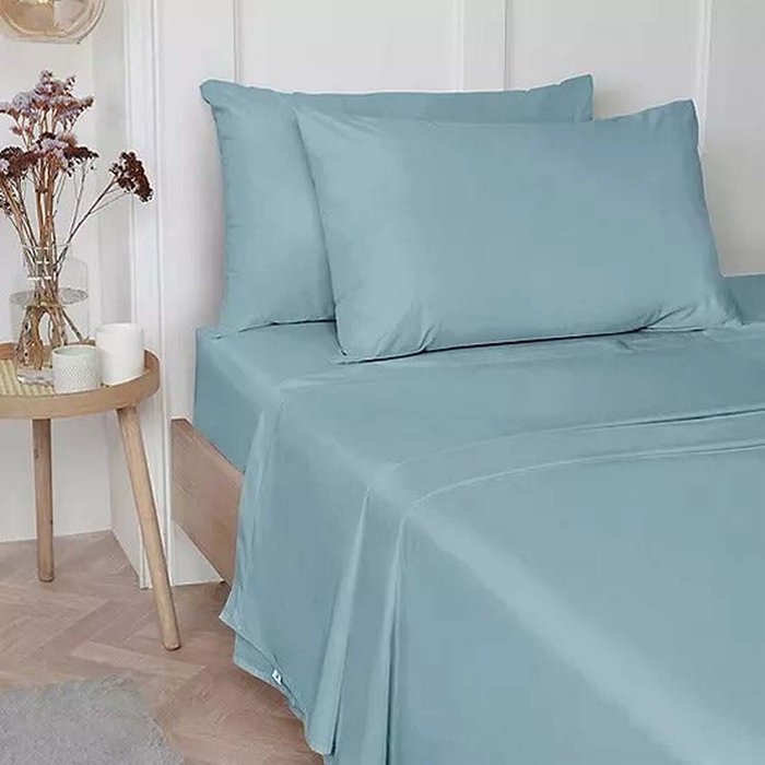 The Range | Vantona Luxury Cotton Plain Dyed Flat Sheets 180 TC - Blue / Super King Vantona Luxury Cotton Plain Dyed Flat Sheets 180 TC - Blue / Super King