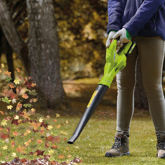 The Range | Garden Gear Garden Gear 20v Cordless Leaf Blower Garden Gear Garden Gear 20v Cordless Leaf Blower