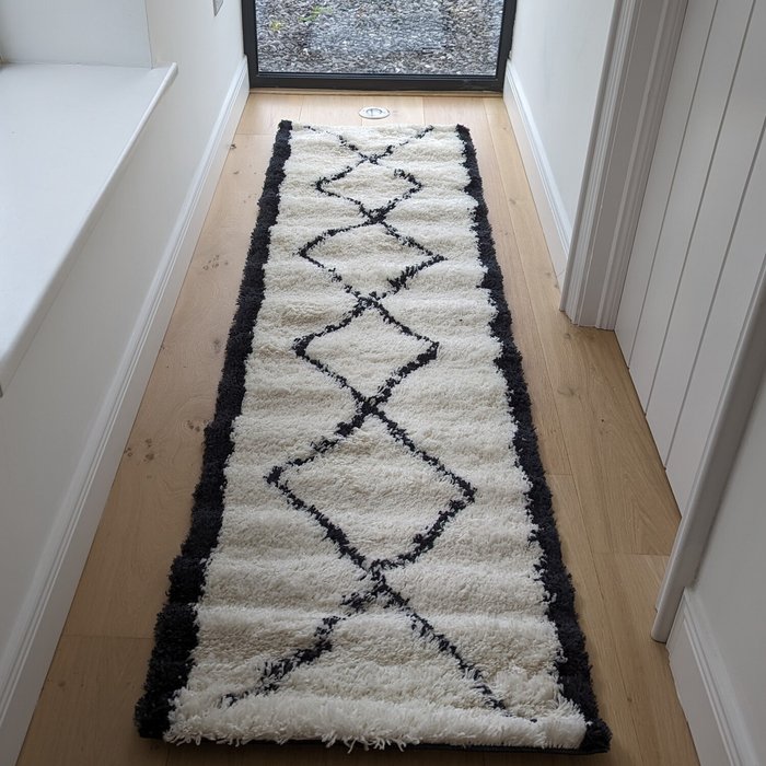 The Range | The Rug Wholesaler Ivory 4cm Scandi Shaggy Rugs - Ivory / 5kg / 240cm The Rug Wholesaler Ivory 4cm Scandi Shaggy Rugs - Ivory / 5kg / 240cm