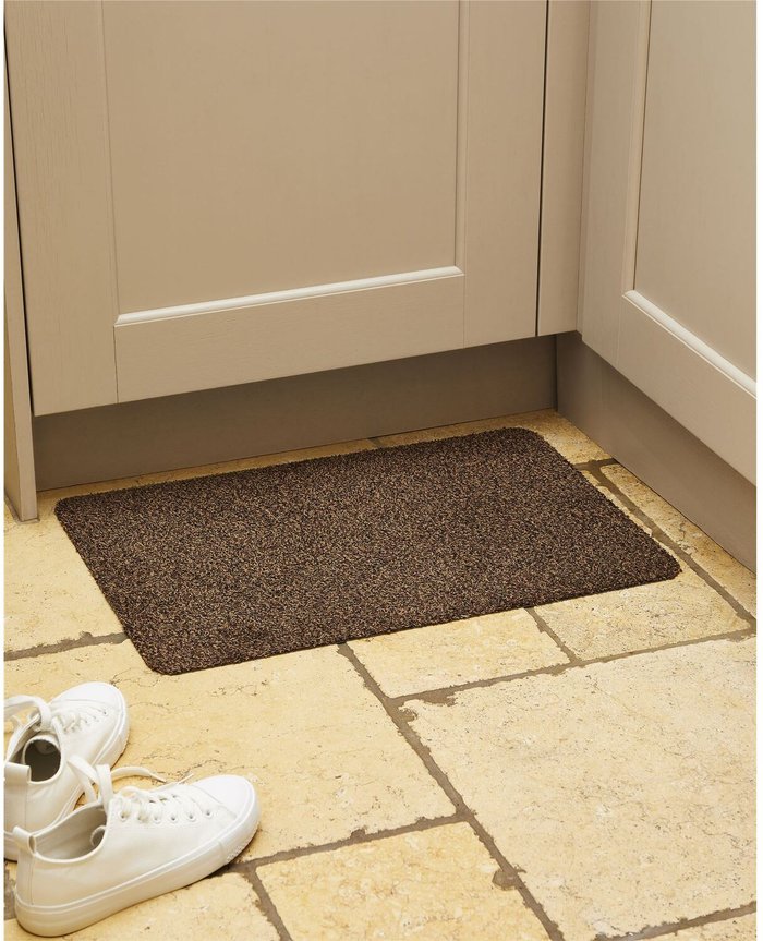The Range | MUD STOPPER Waterloo Brown Cotton Rich Midweight Borderless Washable Mat 40 x 60cm Brown - Brown MUD STOPPER Waterloo Brown Cotton Rich Midweight Borderless Washable Mat 40 x 60cm Brown - Brown