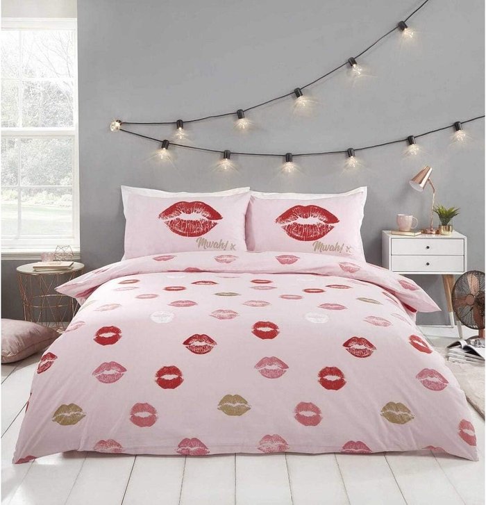 The Range | Rapport Lippy Foiled Reversible Duvet Cover Bedding Sets - Pink Rapport Lippy Foiled Reversible Duvet Cover Bedding Sets - Pink