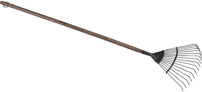 Tooled Up | Draper Draper Carbon Steel Lawn Rake with Ash Handle Draper Draper Carbon Steel Lawn Rake with Ash Handle