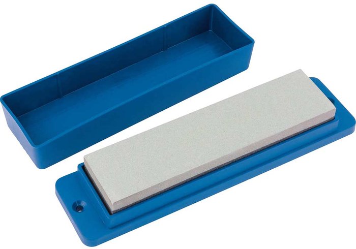 Tooled Up | Draper Draper Silicone Carbide Sharpening Stone and Box 200mm 50mm 25mm Draper Draper Silicone Carbide Sharpening Stone and Box 200mm 50mm 25mm