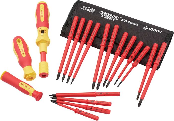 Tooled Up | Draper Draper Interchangeable VDE Torque Screwdriver Set (19 Piece) - Red Draper Draper Interchangeable VDE Torque Screwdriver Set (19 Piece) - Red