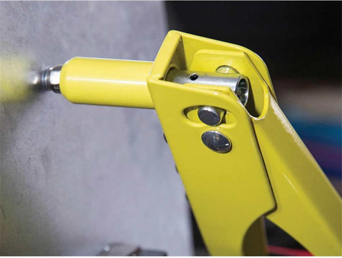 Tooled Up | Blue Spot BlueSpot Hand Rivet Gun and 60 Rivets Blue Spot BlueSpot Hand Rivet Gun and 60 Rivets