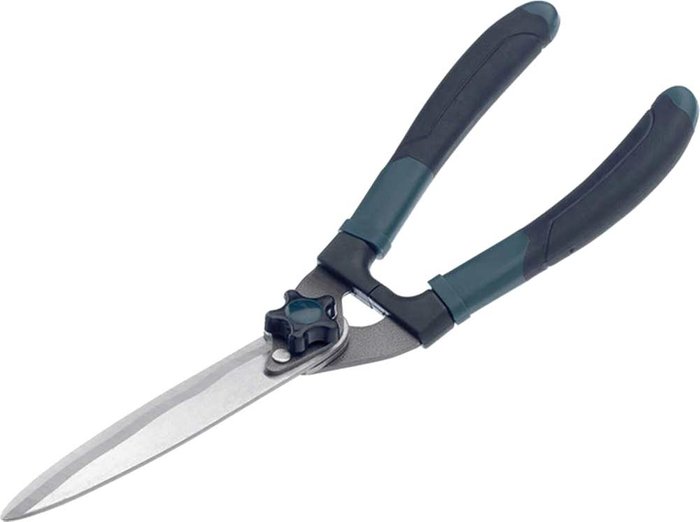 Tooled Up | Bulldog Bulldog Wavy Blade Hedge Shears Bulldog Bulldog Wavy Blade Hedge Shears