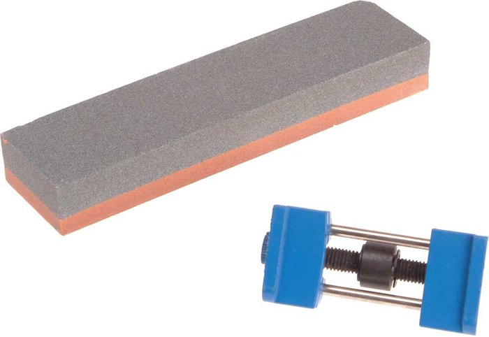 Tooled Up | Faithfull Faithfull Oilstone and Honing Guide Kit Faithfull Faithfull Oilstone and Honing Guide Kit