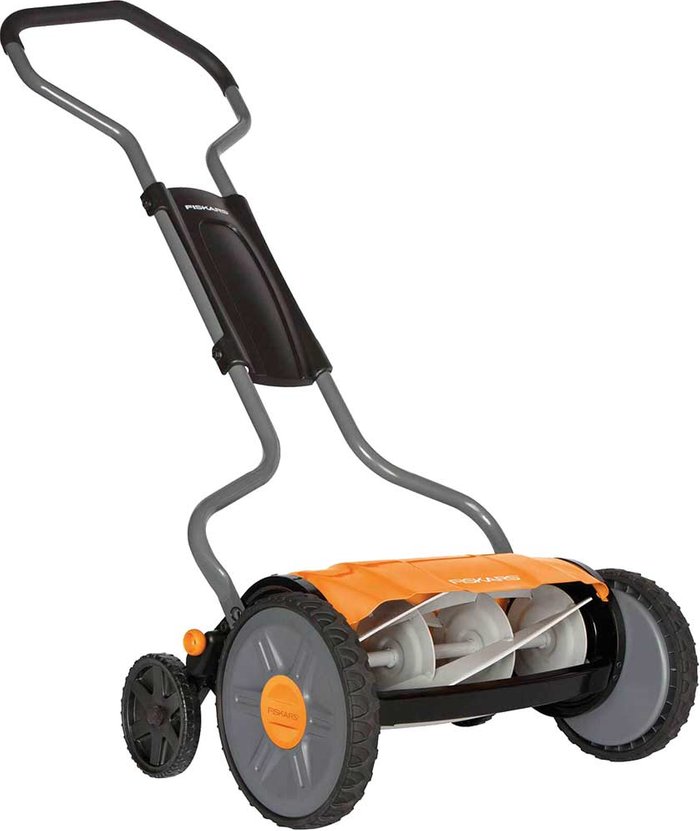 Tooled Up | Fiskars Fiskars Staysharp Plus Reel Push Hand Cylinder Lawnmower Fiskars Fiskars Staysharp Plus Reel Push Hand Cylinder Lawnmower