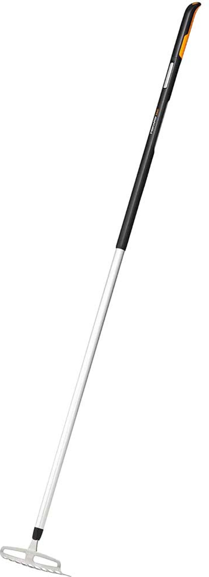 Tooled Up | Fiskars Fiskars XACT Small Rose Rake Fiskars Fiskars XACT Small Rose Rake