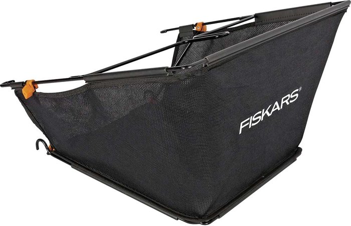 Tooled Up | Fiskars Fiskars Grass Catcher for StaySharp Max Reel Lawnmower Fiskars Fiskars Grass Catcher for StaySharp Max Reel Lawnmower