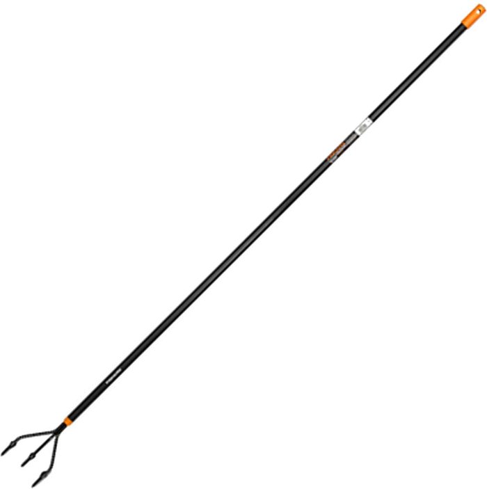 Tooled Up | Fiskars Fiskars SOLID 3 Prong Cultivator Fiskars Fiskars SOLID 3 Prong Cultivator
