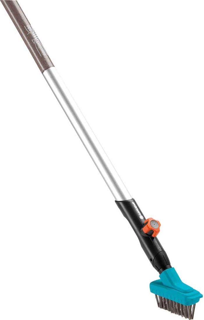Tooled Up | Gardena Gardena COMBISYSTEM Metal Joint Brush 1.3m Gardena Gardena COMBISYSTEM Metal Joint Brush 1.3m