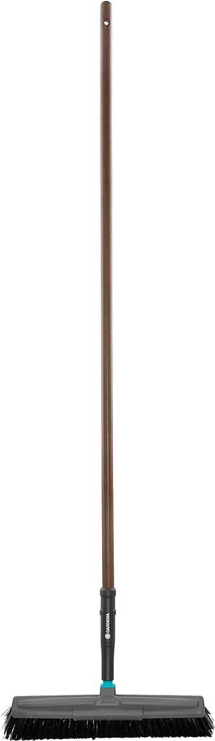 Tooled Up | Gardena Gardena NatureLine FSC Road Broom Gardena Gardena NatureLine FSC Road Broom