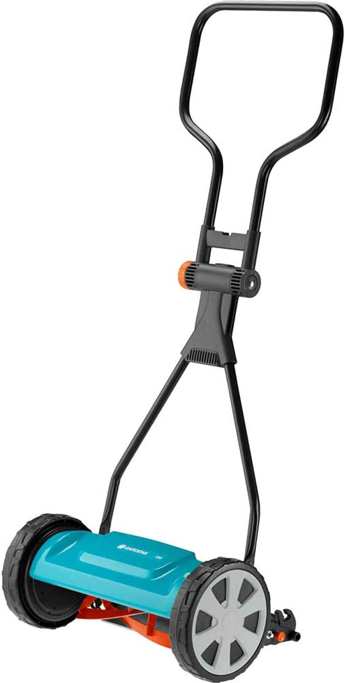 Tooled Up | Gardena Gardena 330 Classic Hand Cylinder Lawnmower Gardena Gardena 330 Classic Hand Cylinder Lawnmower