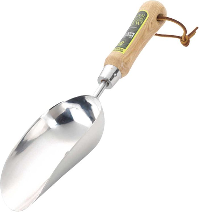 Tooled Up | Spear and Jackson Kew Gardens Stainless Steel Soil Scoop Spear and Jackson Kew Gardens Stainless Steel Soil Scoop