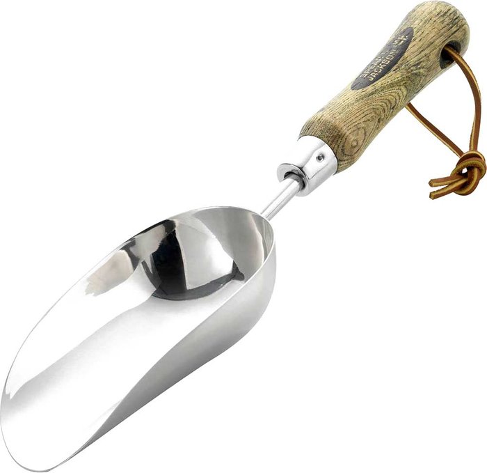 Tooled Up | Spear and Jackson Spear and Jackson Traditional Stainless Steel Hand Soil Scoop Spear and Jackson Spear and Jackson Traditional Stainless Steel Hand Soil Scoop