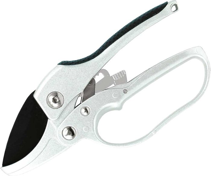 Tooled Up | Spear and Jackson Kew Gardens Compact Ratchet Anvil Secateurs Spear and Jackson Kew Gardens Compact Ratchet Anvil Secateurs