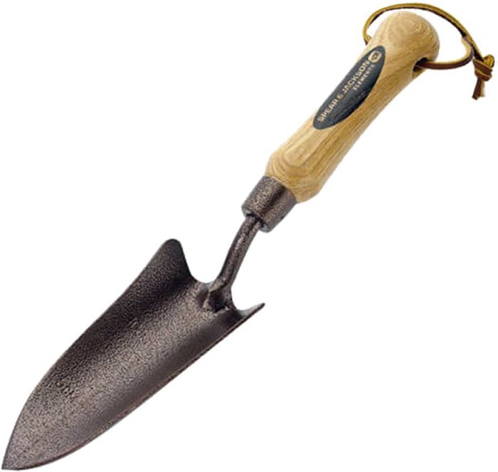 Tooled Up | Spear and Jackson Spear and Jackson Elements Hand Transplanting Trowel Spear and Jackson Spear and Jackson Elements Hand Transplanting Trowel
