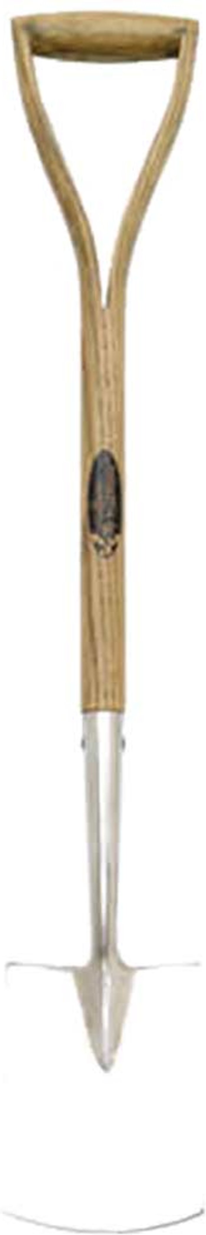 Tooled Up | Spear and Jackson Spear and Jackson Traditional Childrens Digging Spade Spear and Jackson Spear and Jackson Traditional Childrens Digging Spade