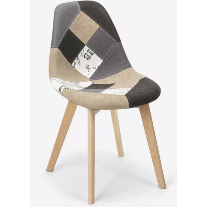 Silla en tejido patchwork beige, gris y marrón y patas de madera natural vinto