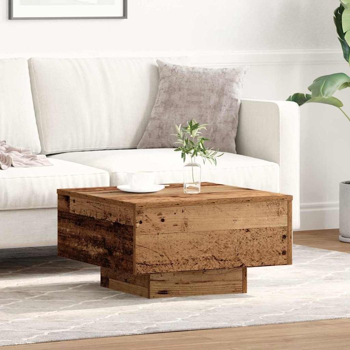 Mesa de centro de madera antigua de 55 x 55 x 31 cm.