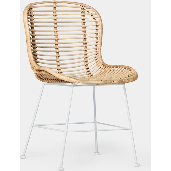 Silla en ratán natural con pata blanca leo