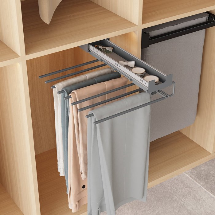 Pantalonero extraíble acero cromo con bandeja para complementos