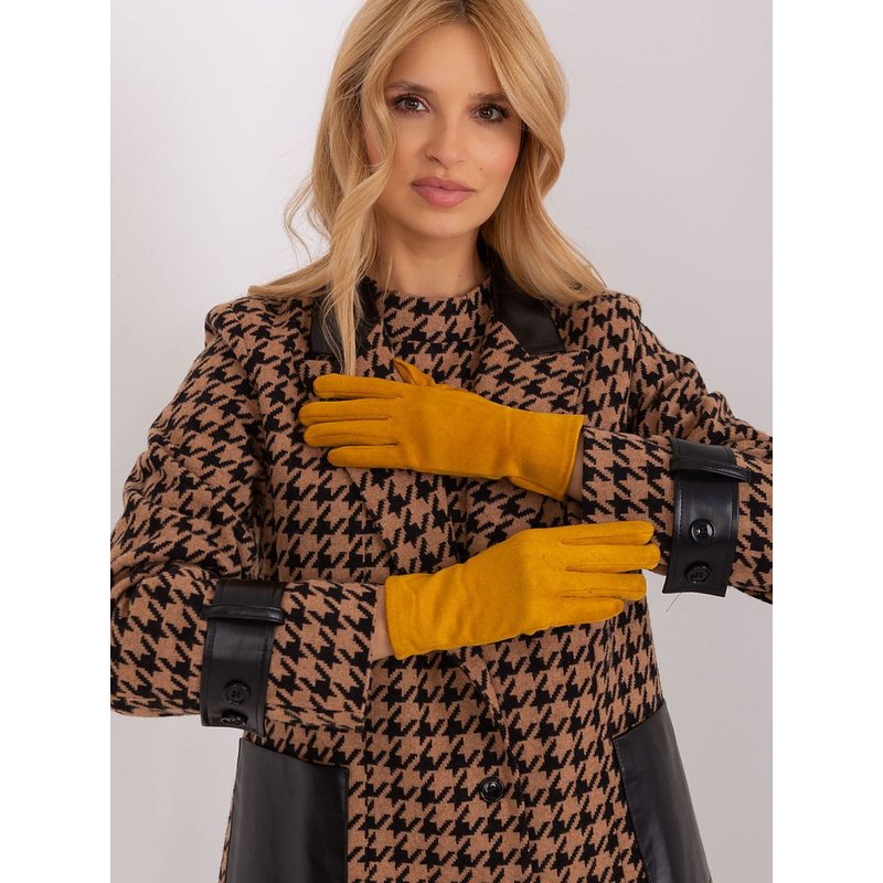 Gloves model 190826 AT - L/XL - Yellow