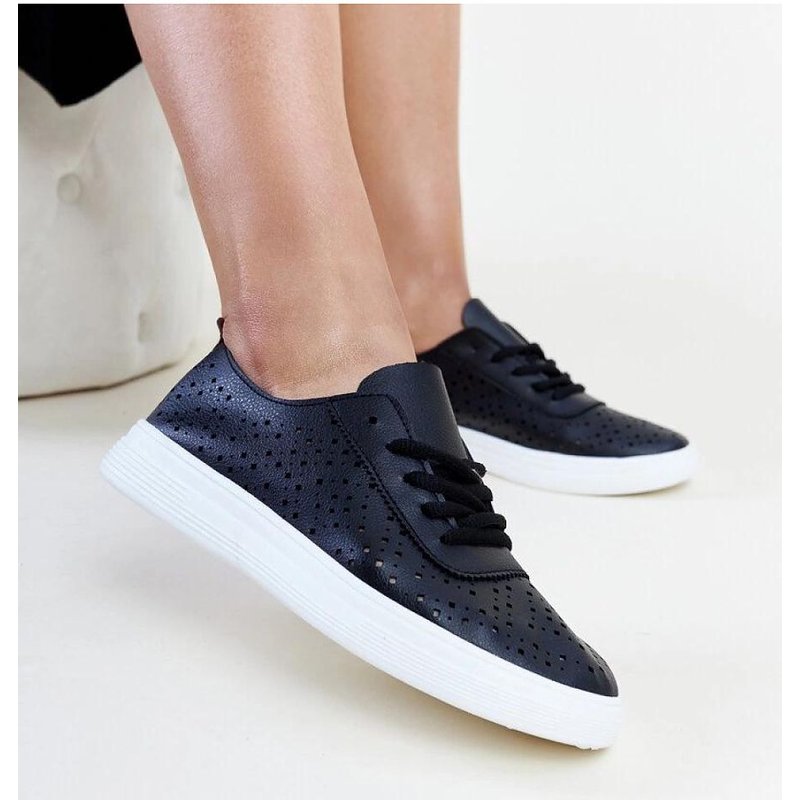 Sneakers model 207323 Solea - 36 - Black