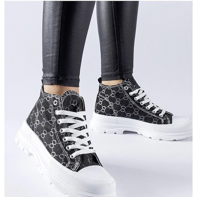 Sneakers model 207613 Solea - 40 - Black