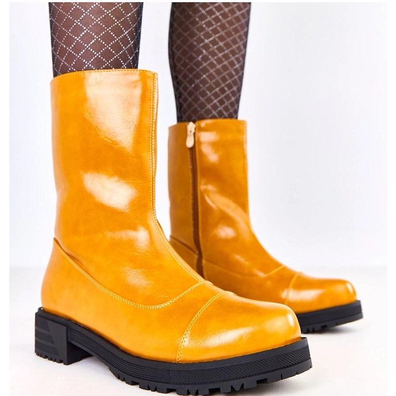 Boots model 219424 Solea - 38 - Orange