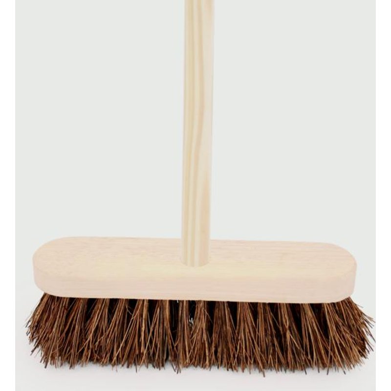 Bentley Bassine Broom With Wood Handle A.10/F4