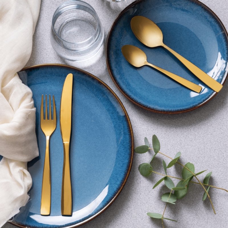 Mason Cash Reactive Blue Dinner Plate 2002.185