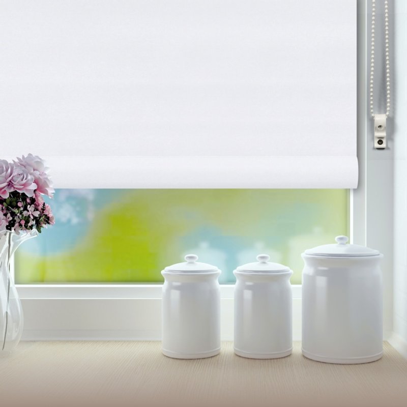 RENAISSANCE Classic Roller Blind White 66RPF2WH
