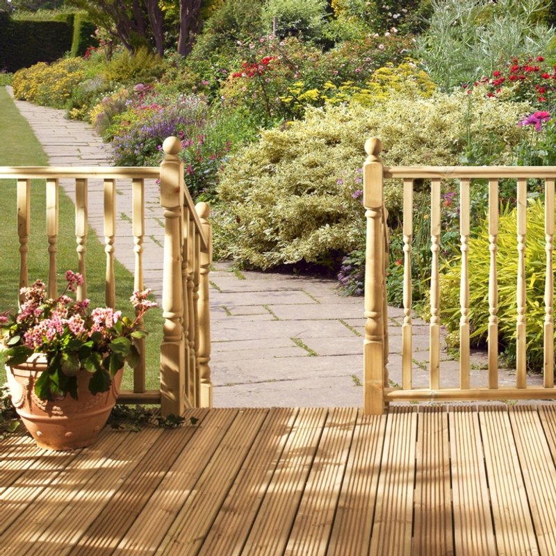 Cheshire Mouldings Decking Turned Newel Post DEP12CAP