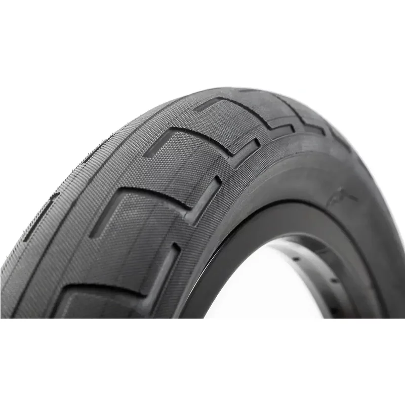 Pneu BSD Donnastreet