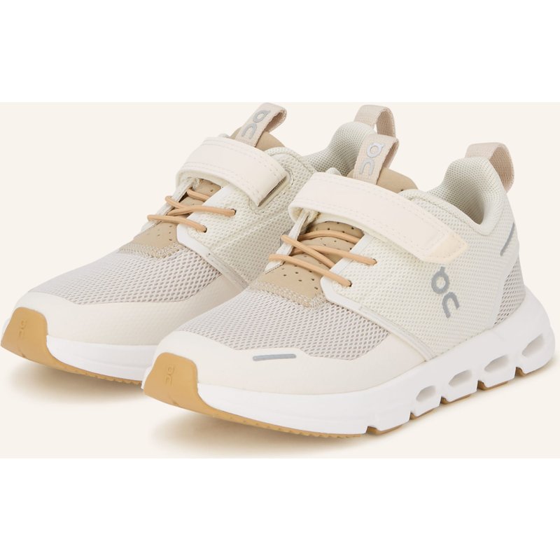On Sneaker Cloud Play weiss
